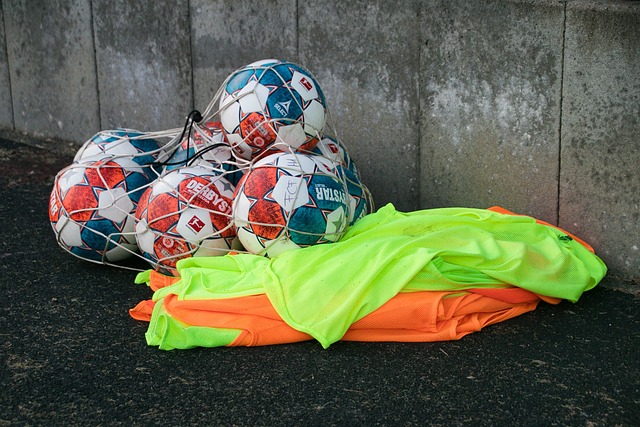 DeepSeek诉说詹姆斯生涯七大争议点.